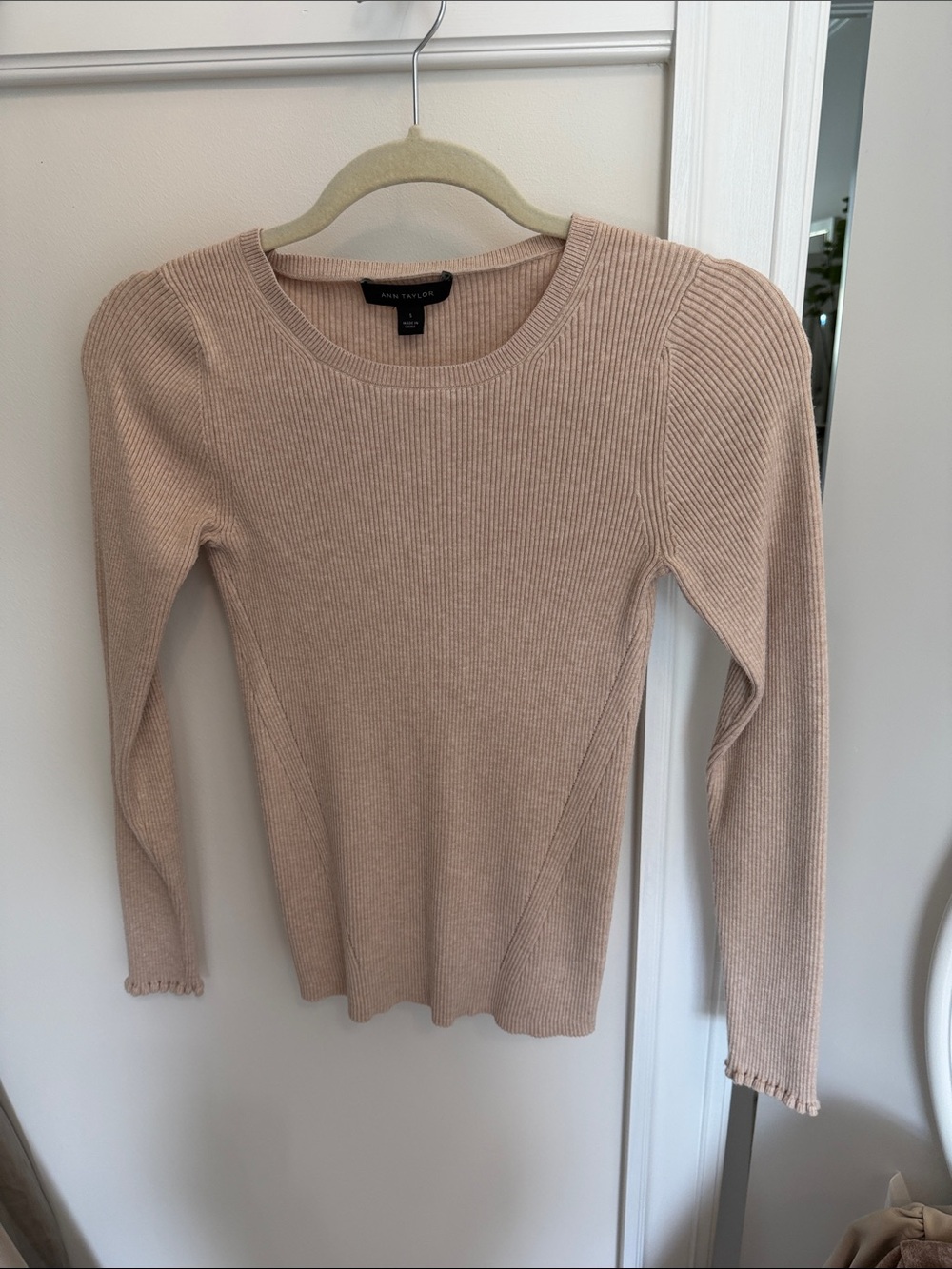 Ann Taylor Ribbed Long Sleeve Top in Light Blush Taupe